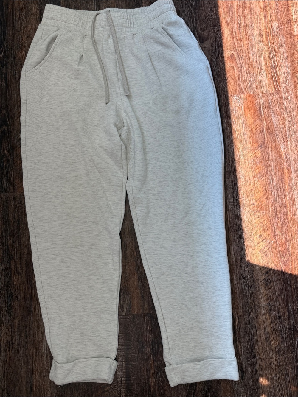Varley Light Gray Pull-On Jogger Pants